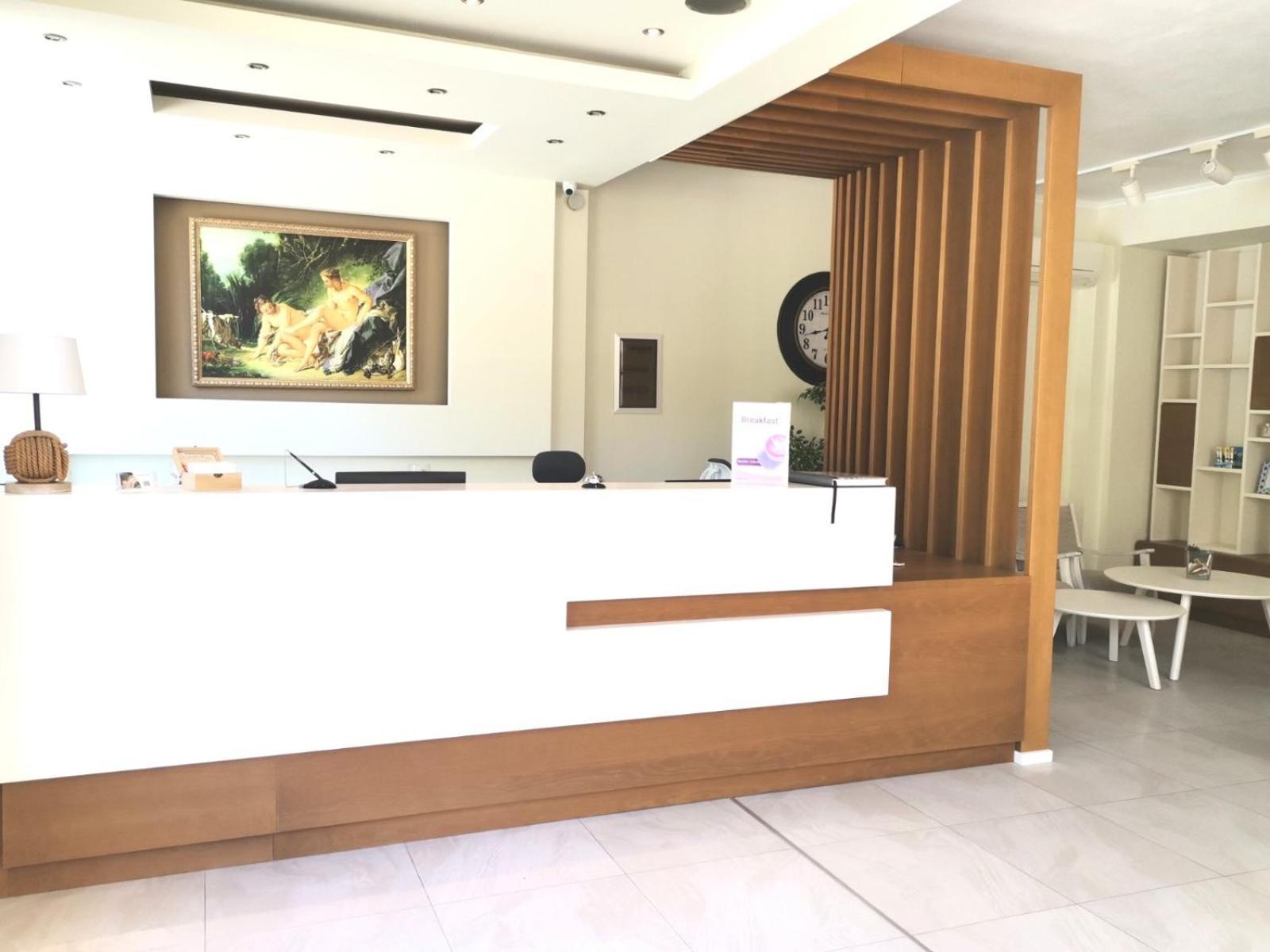 아기아 파라스케비 Artemis Plaza 아파트 호텔 외부 사진